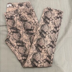 CAbi Black and Tan Patterned Pants
